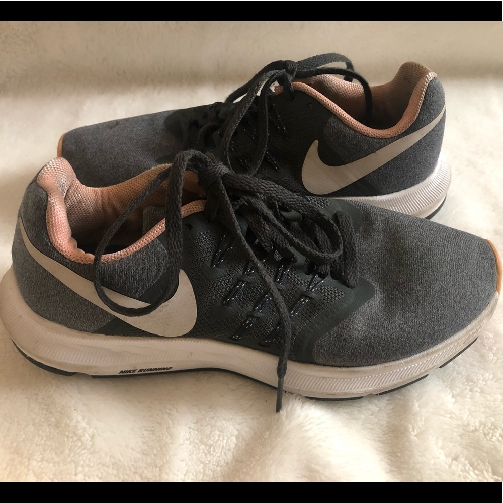 Grey and Pink Nike’s